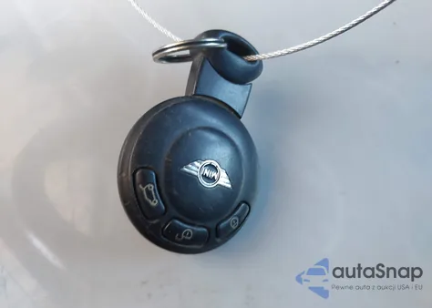 2010 Mini Cooper from USA, damaged, VIN WMWMF3C52ATZ26549